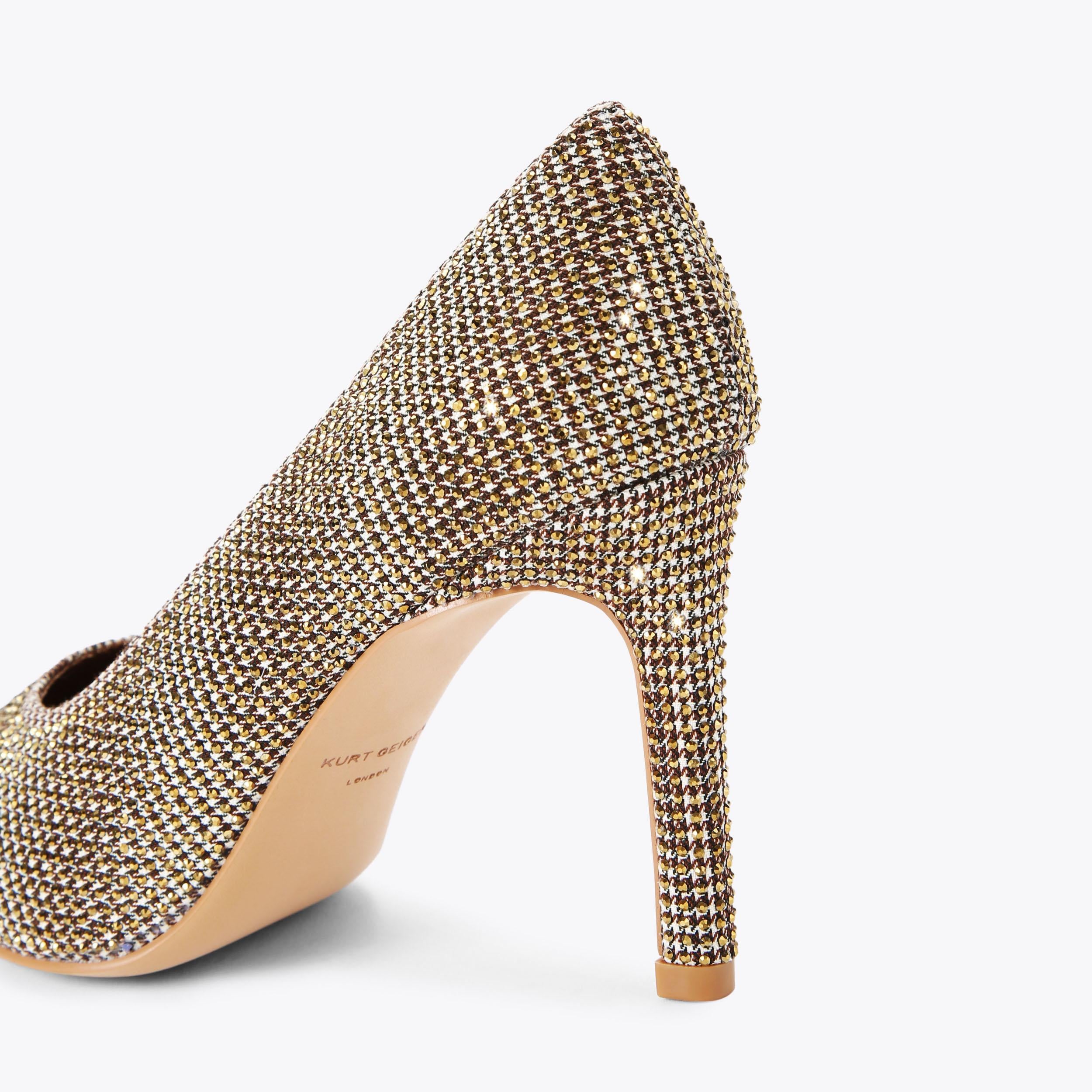 REGENT COURT HEEL