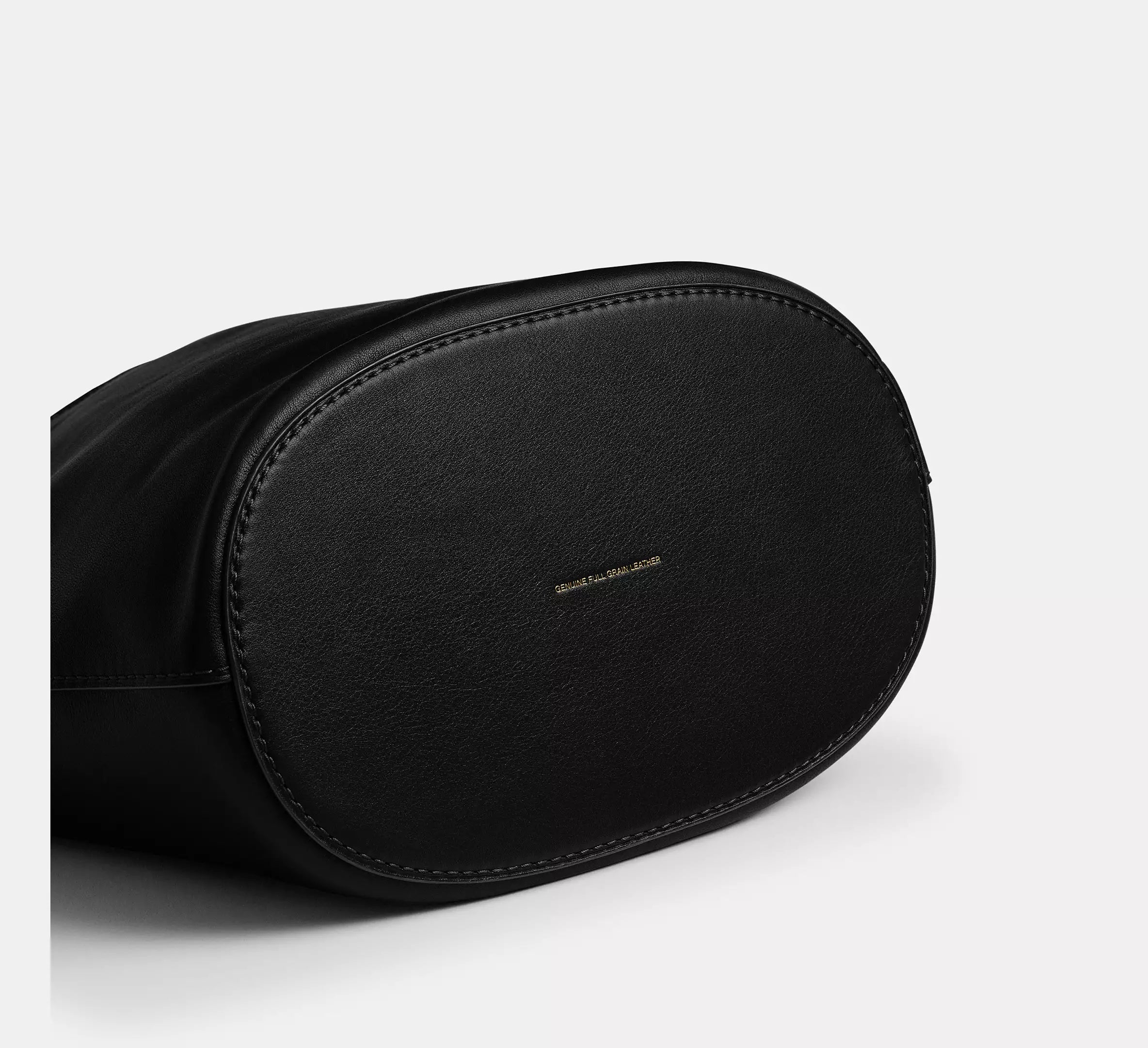 BLEECKER BUCKET BAG