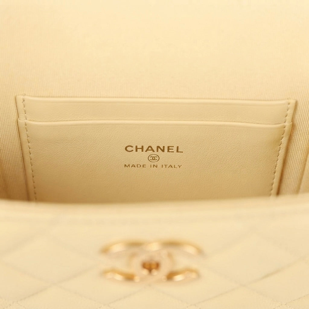 Top Handle Long Vanity Case with Chain