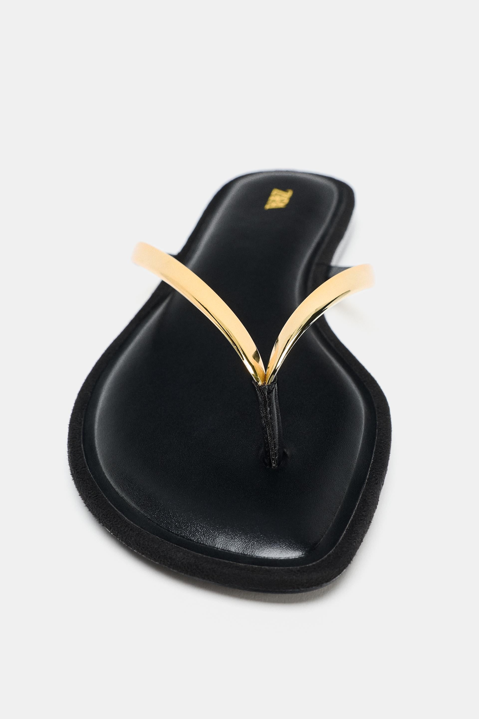 SANDALS WITH METAL DETAIL