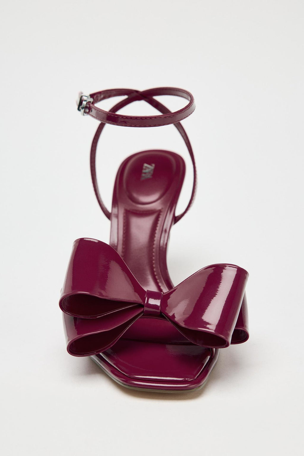 BURGUNDY PATENT BOW HEELS