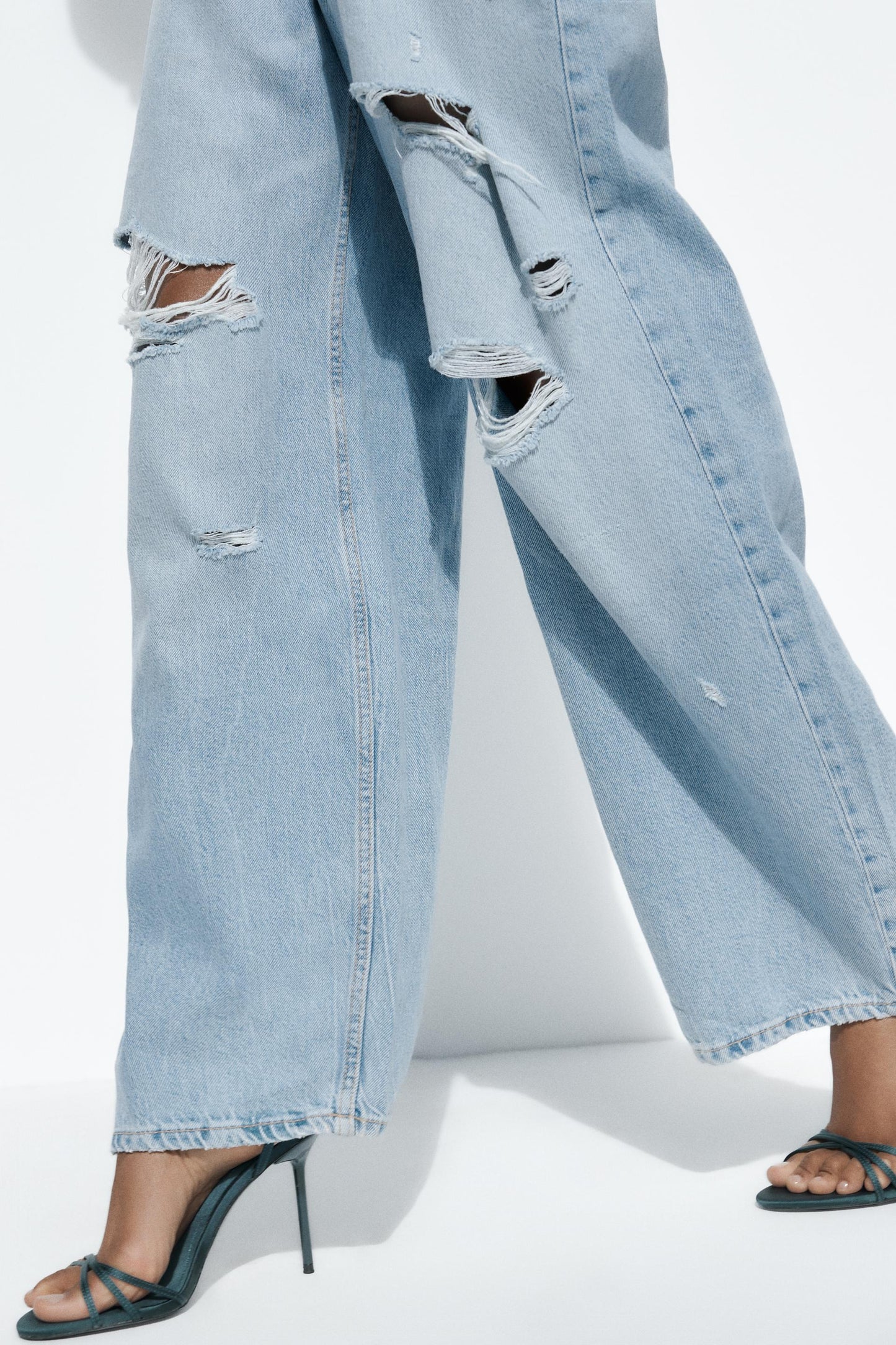 IMPORTED SATIN DEEP BLUE HEELS