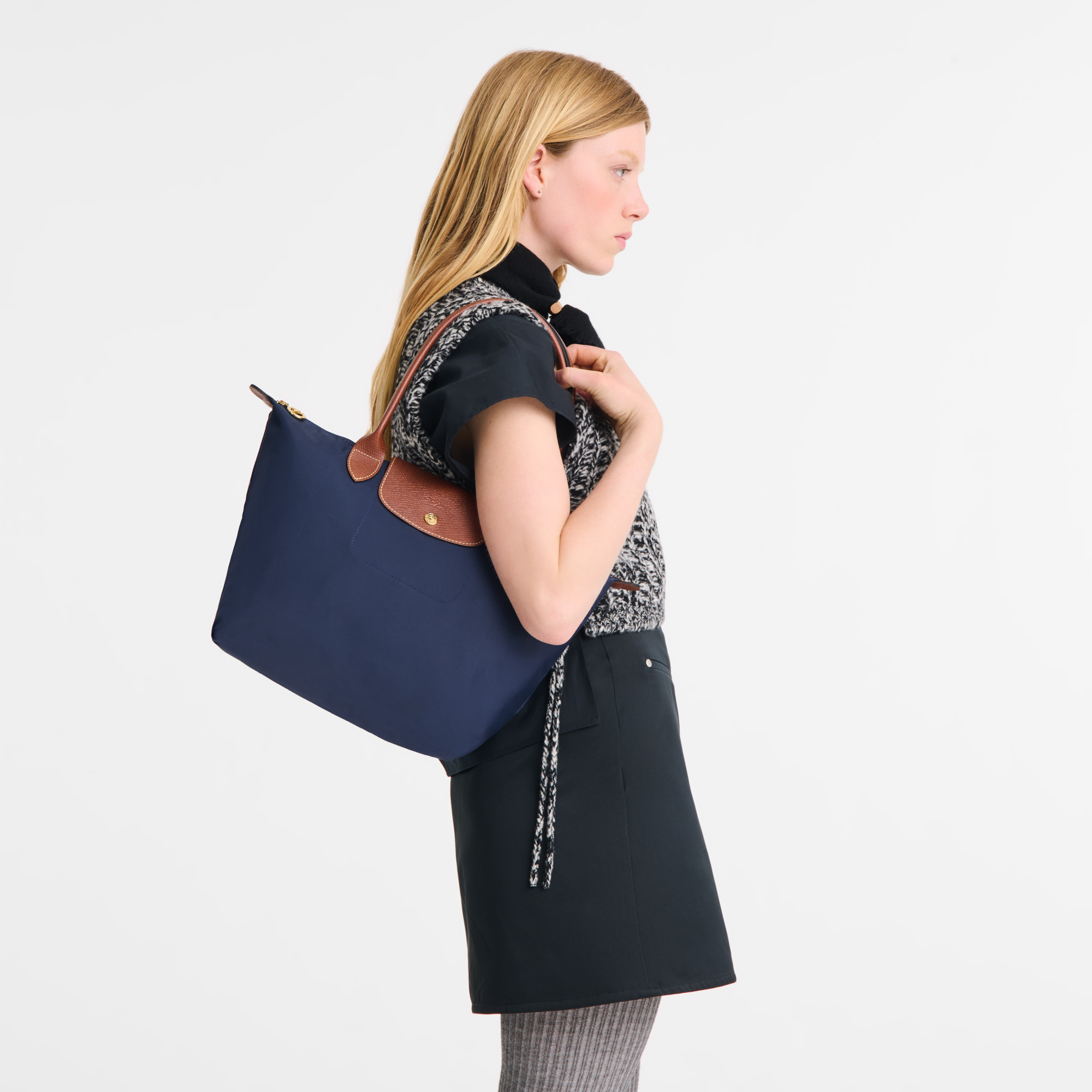 MEDIUM LONGCHAMP BAG