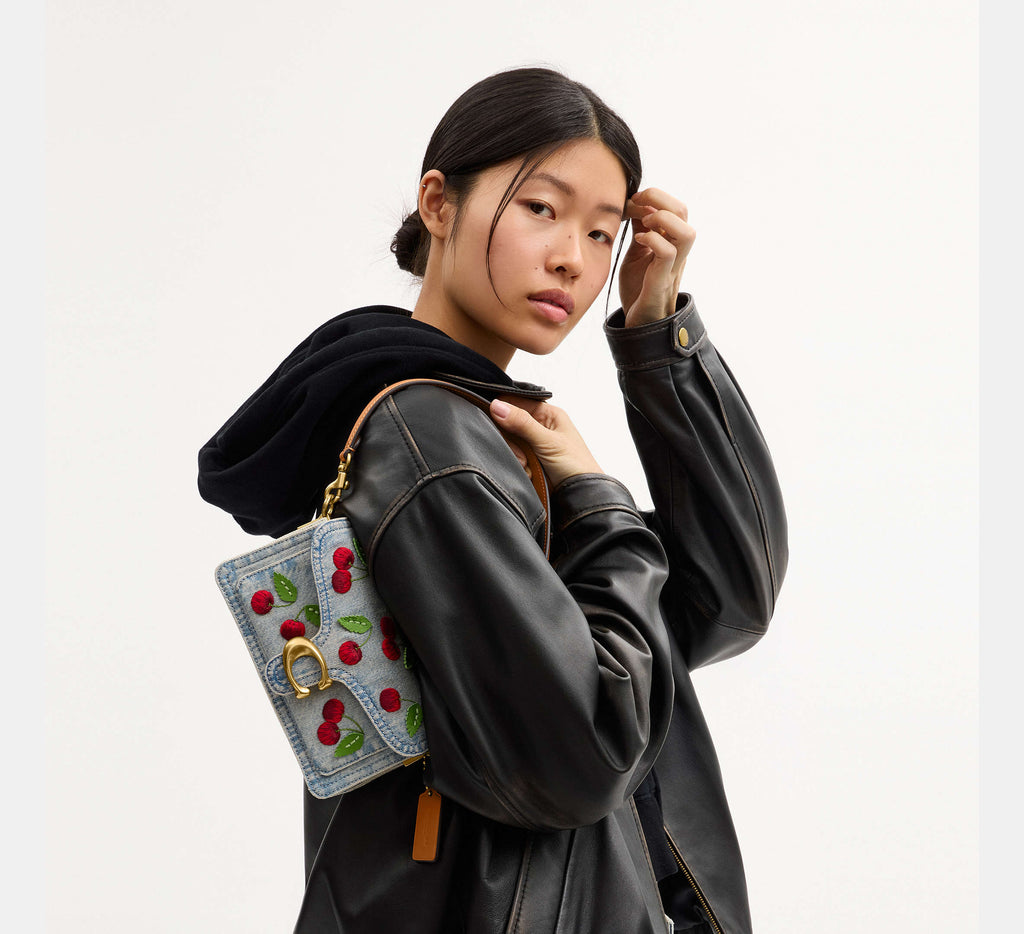 Tabby Shoulder Bag 20 With Cherry Embroidery
