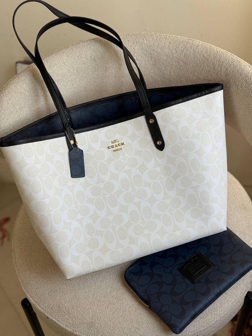 City tote bag