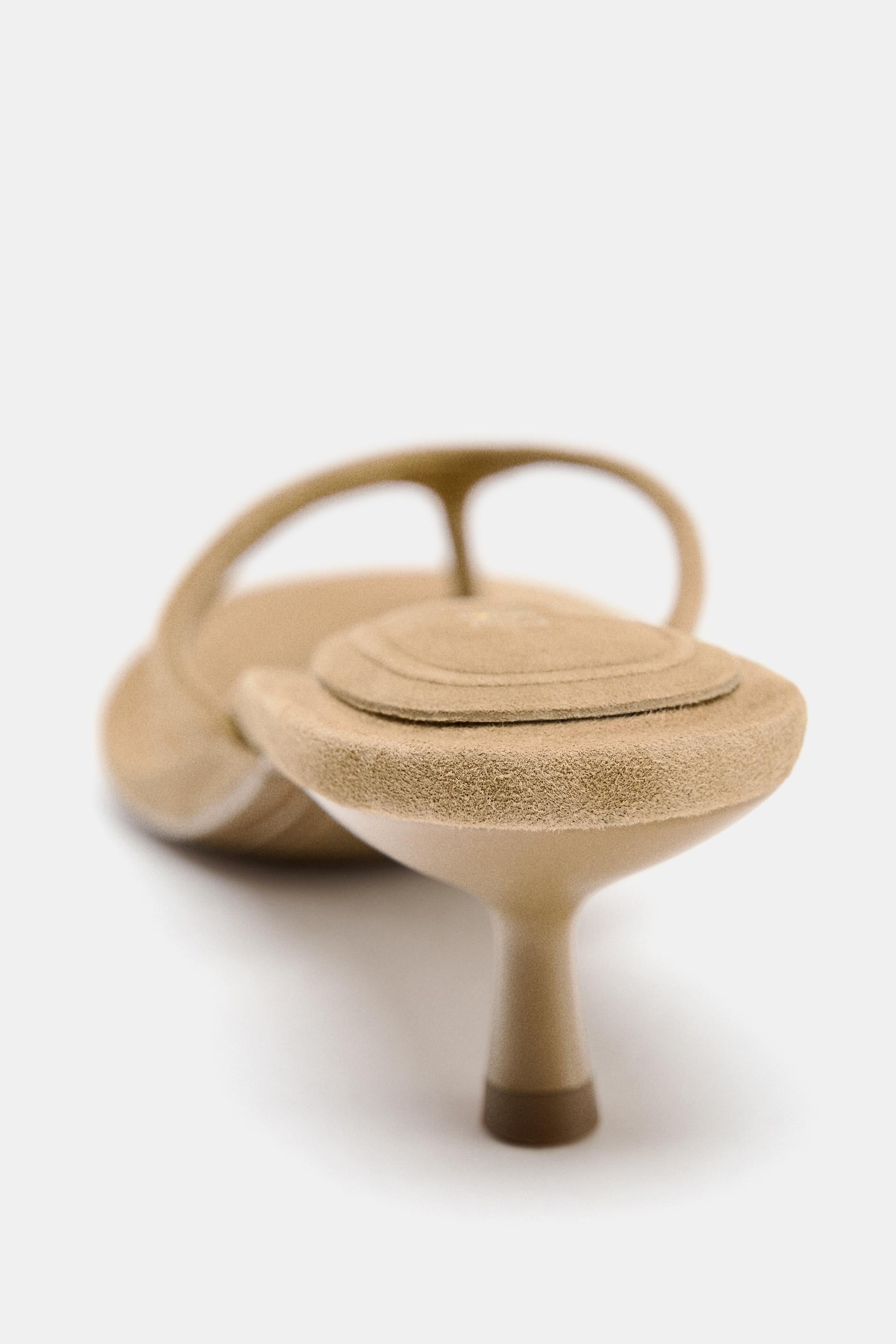 SPLIT SUEDE HEELED SANDALS