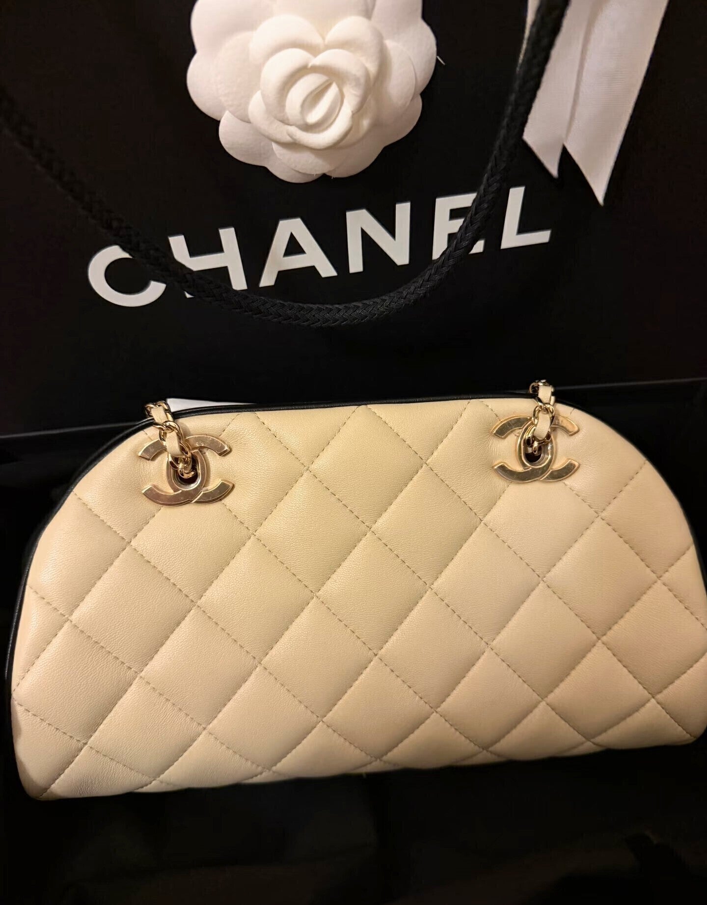 Clutch with chain