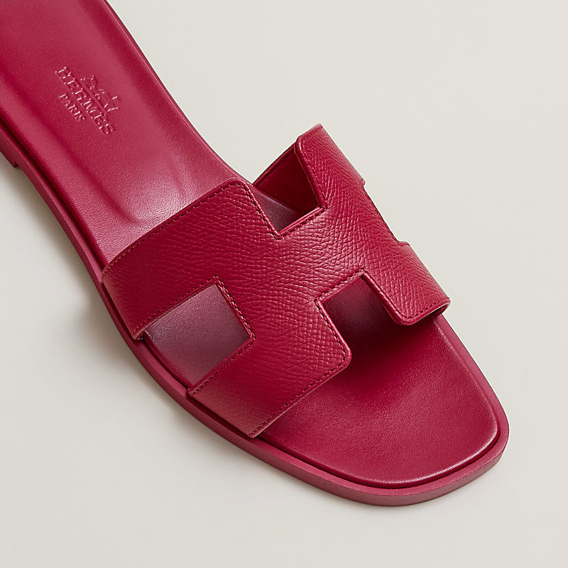 HER ORAN SANDAL