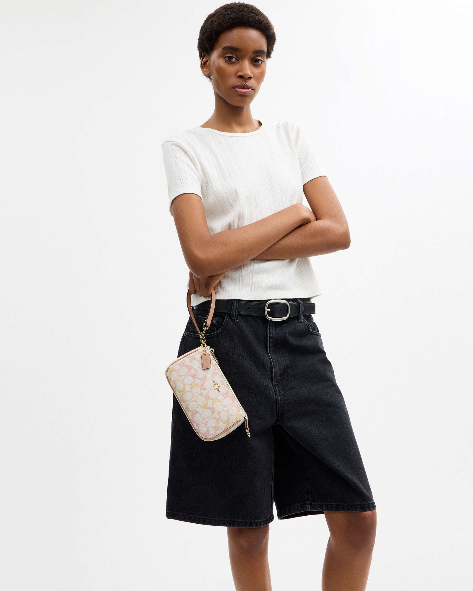 Nolita 19 In Pretty Signature Canvas
