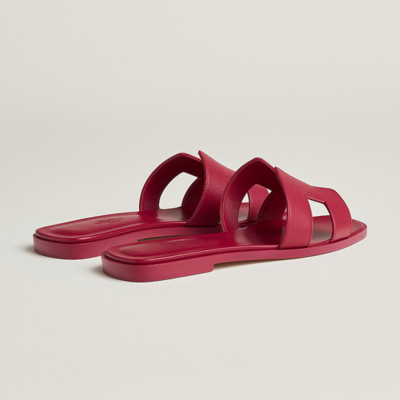 HER ORAN SANDAL