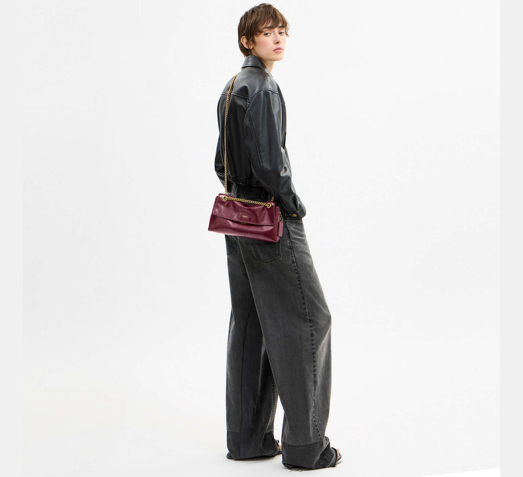 Chelsea Shoulder Bag 26 With Chain
