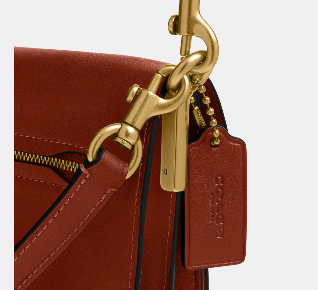TABBY SHOULDER BAG 26