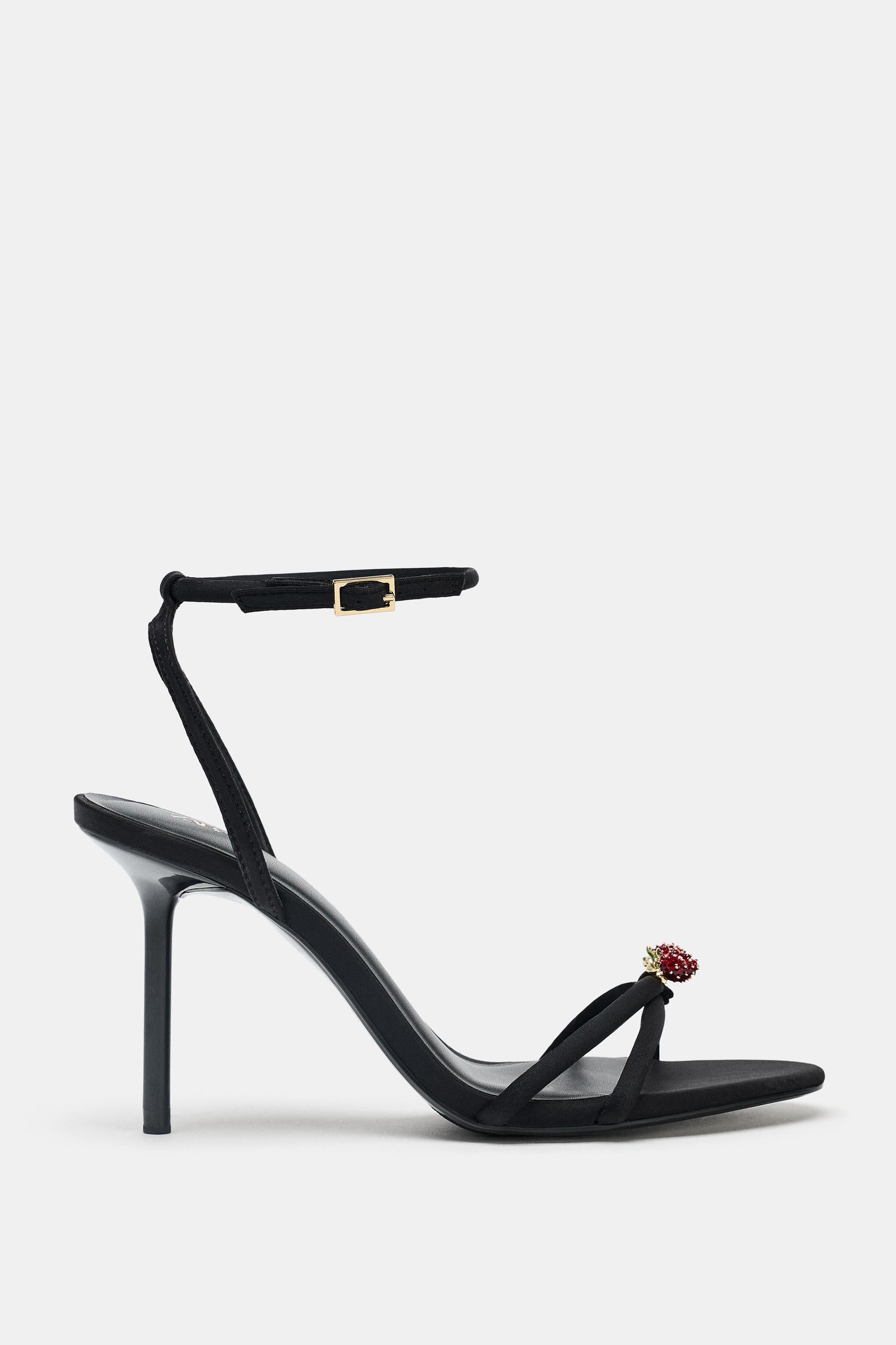 BEADED CROSSOVER STRAP SANDALS