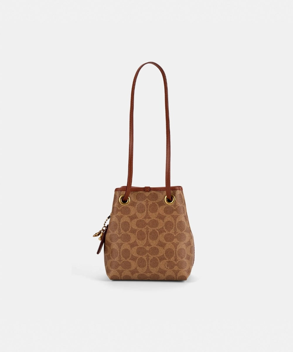 Jade Drawstring Bag In Signature Canvas