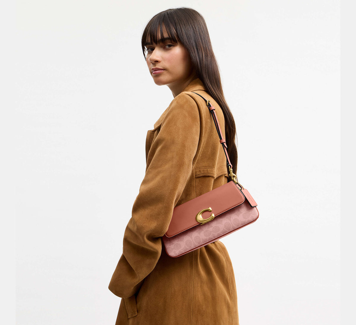 Jet shoulder bag