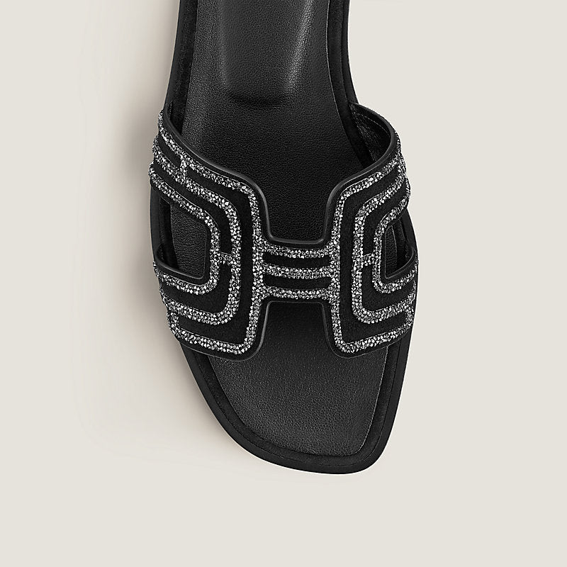 HER ORAN MESH SANDAL