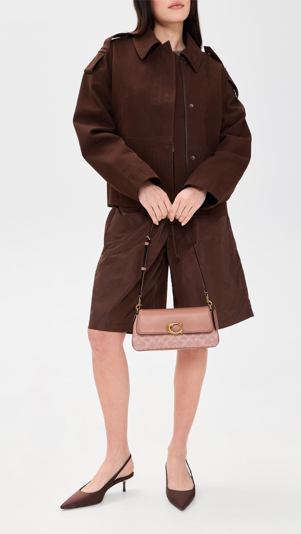 Jet shoulder bag