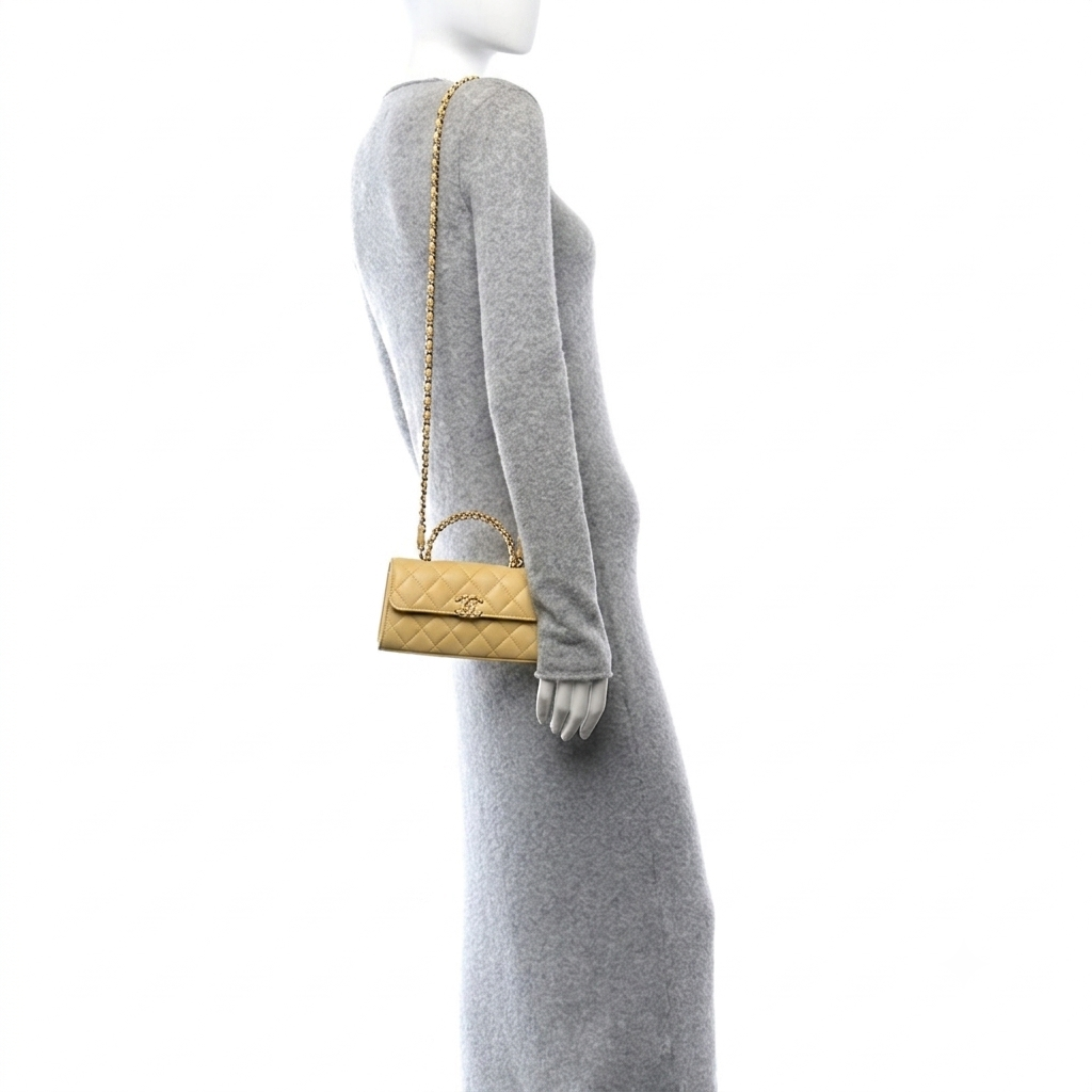 Chanel 25S Top Handle Kelly Clutch