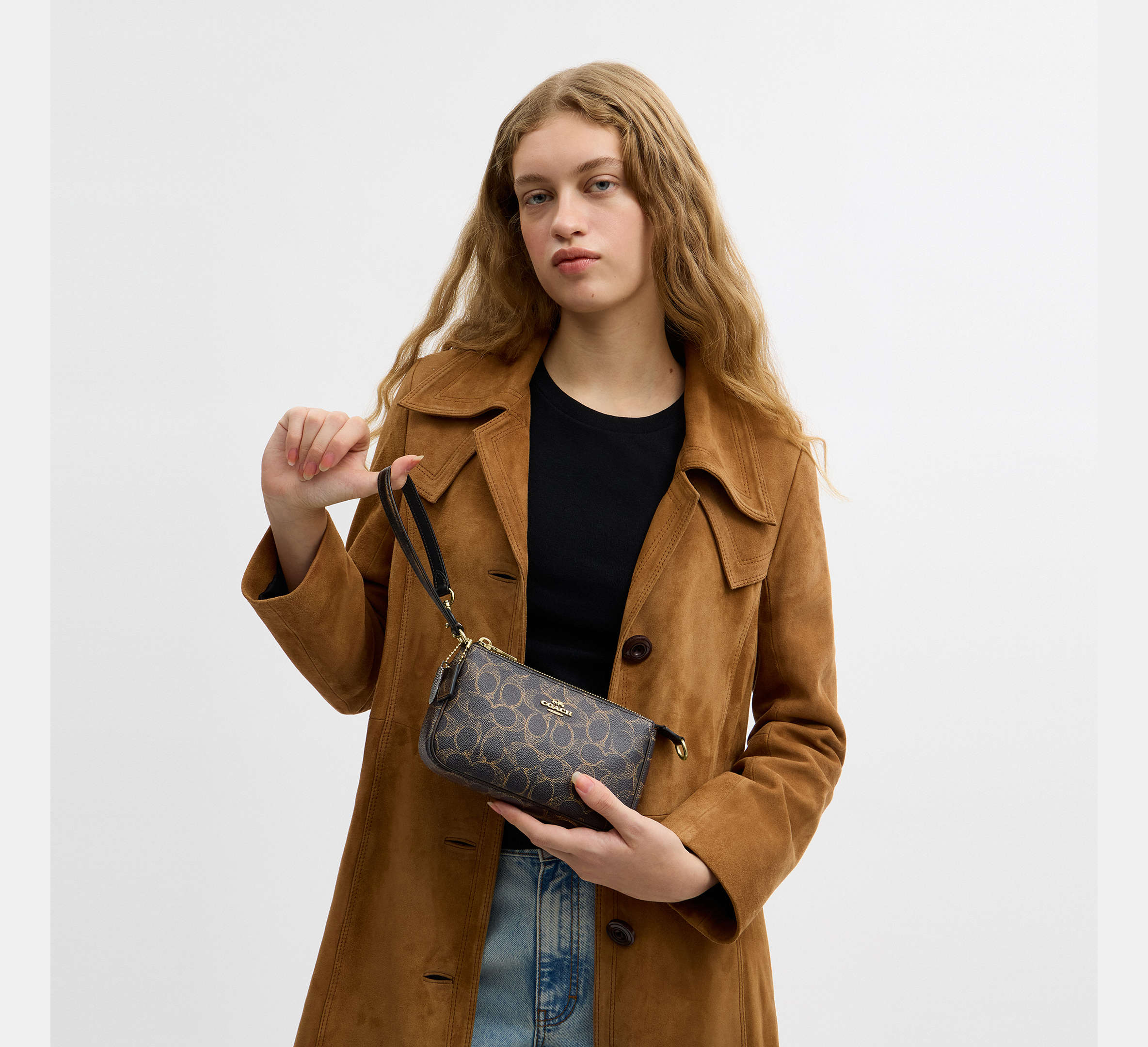 Nolita 19 In Loved Signature Canvas