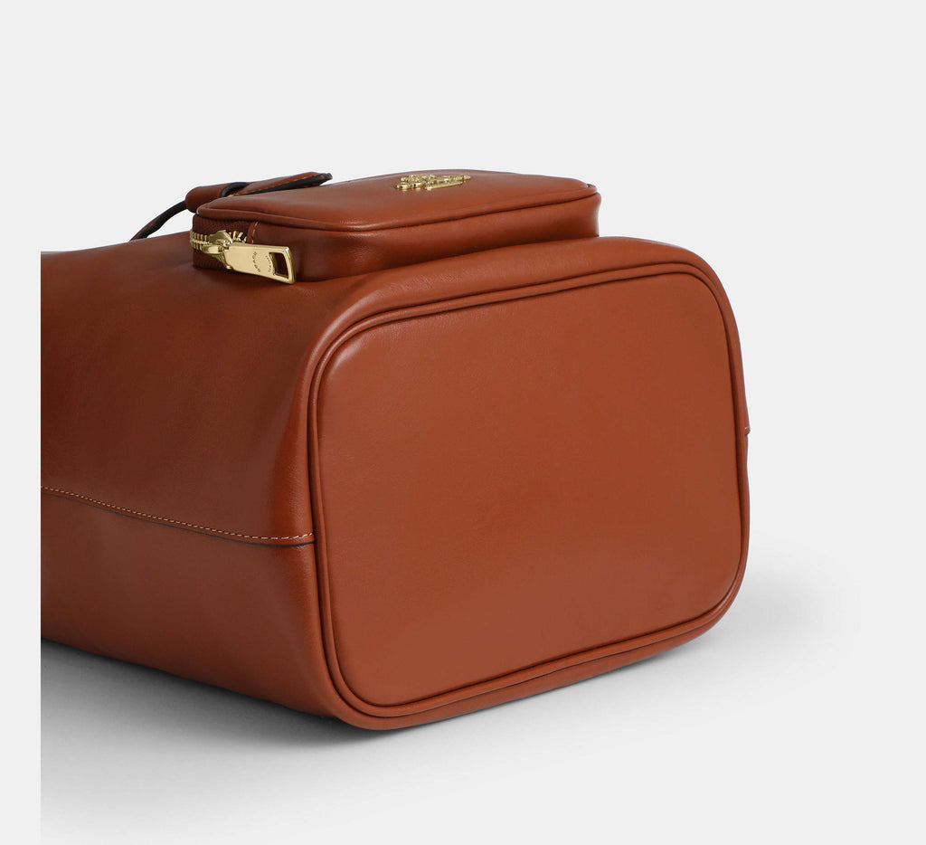 ROWAN BUCKET BAG WITH POCKET