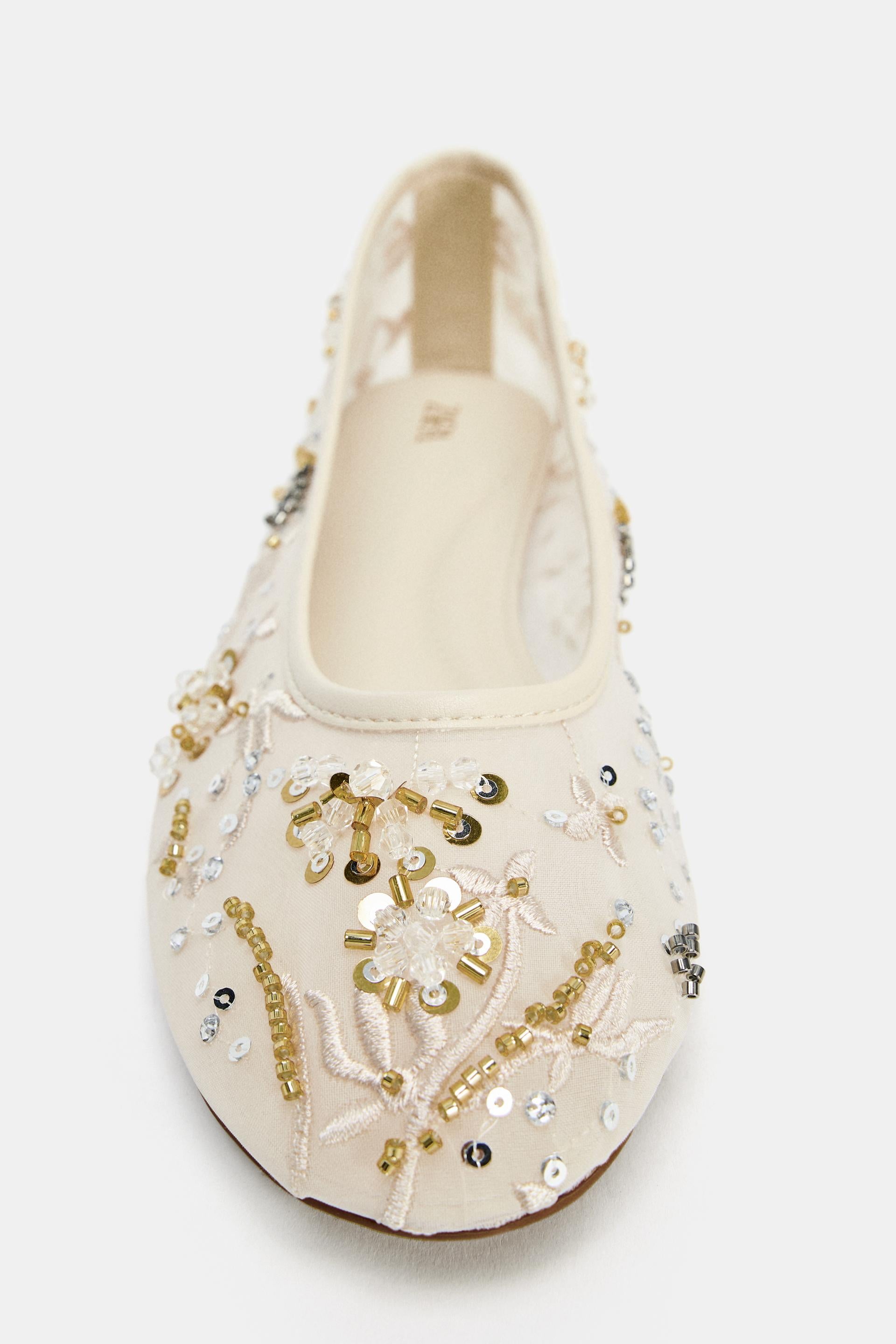 FLAT BALLET SHOES WITH SPARKLE DETAIL