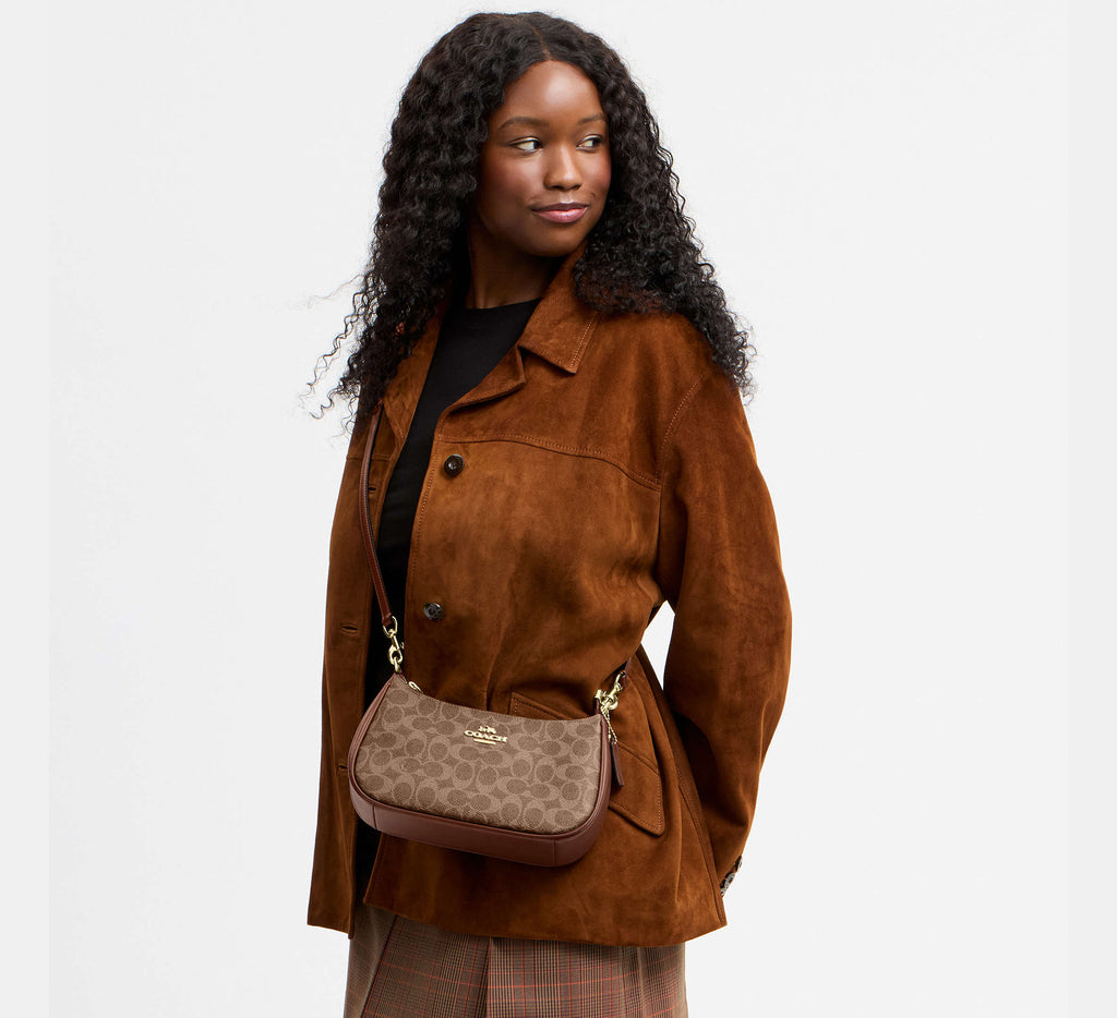 Teri Shoulder Bag In Signature Canvas