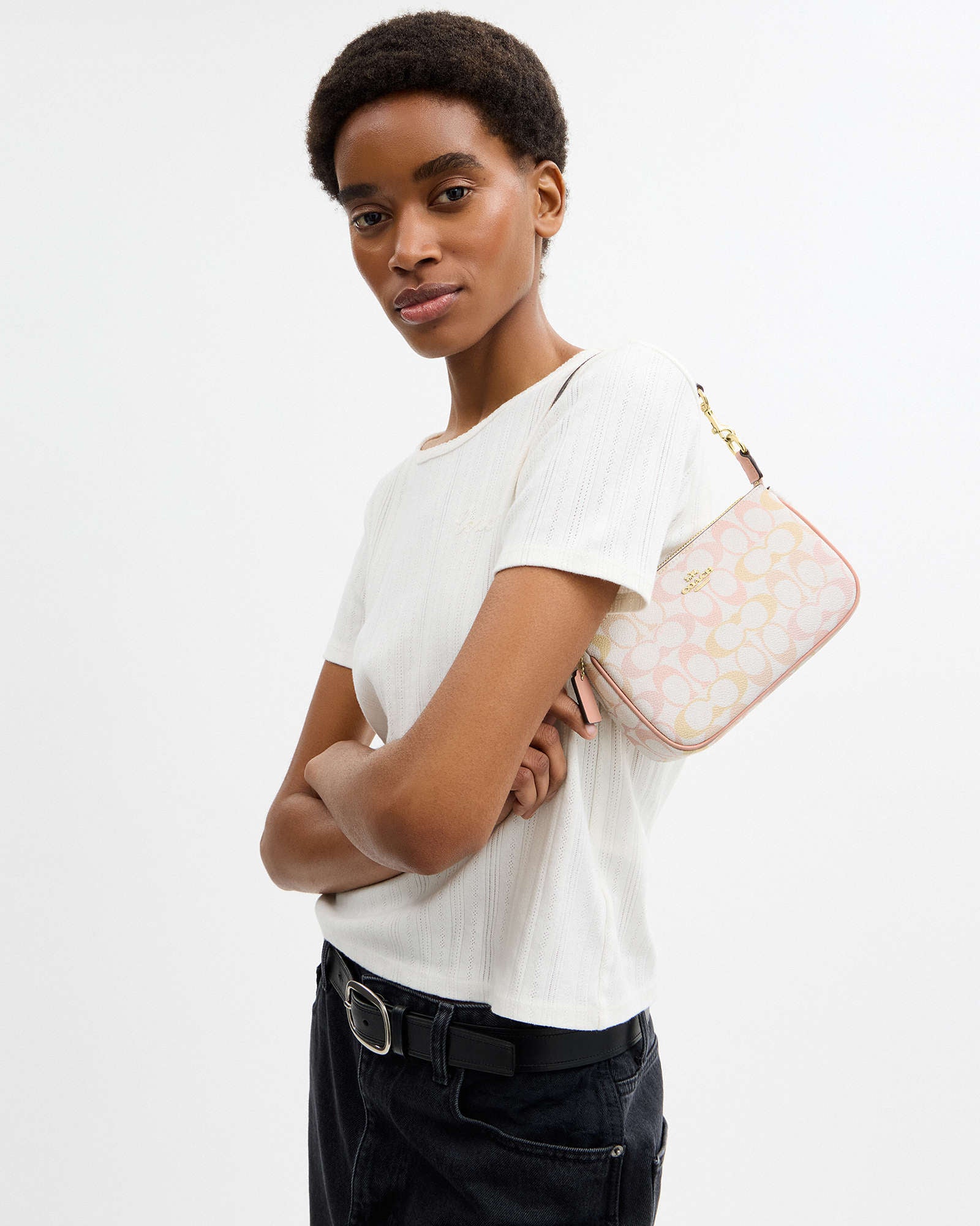 Nolita 19 In Pretty Signature Canvas
