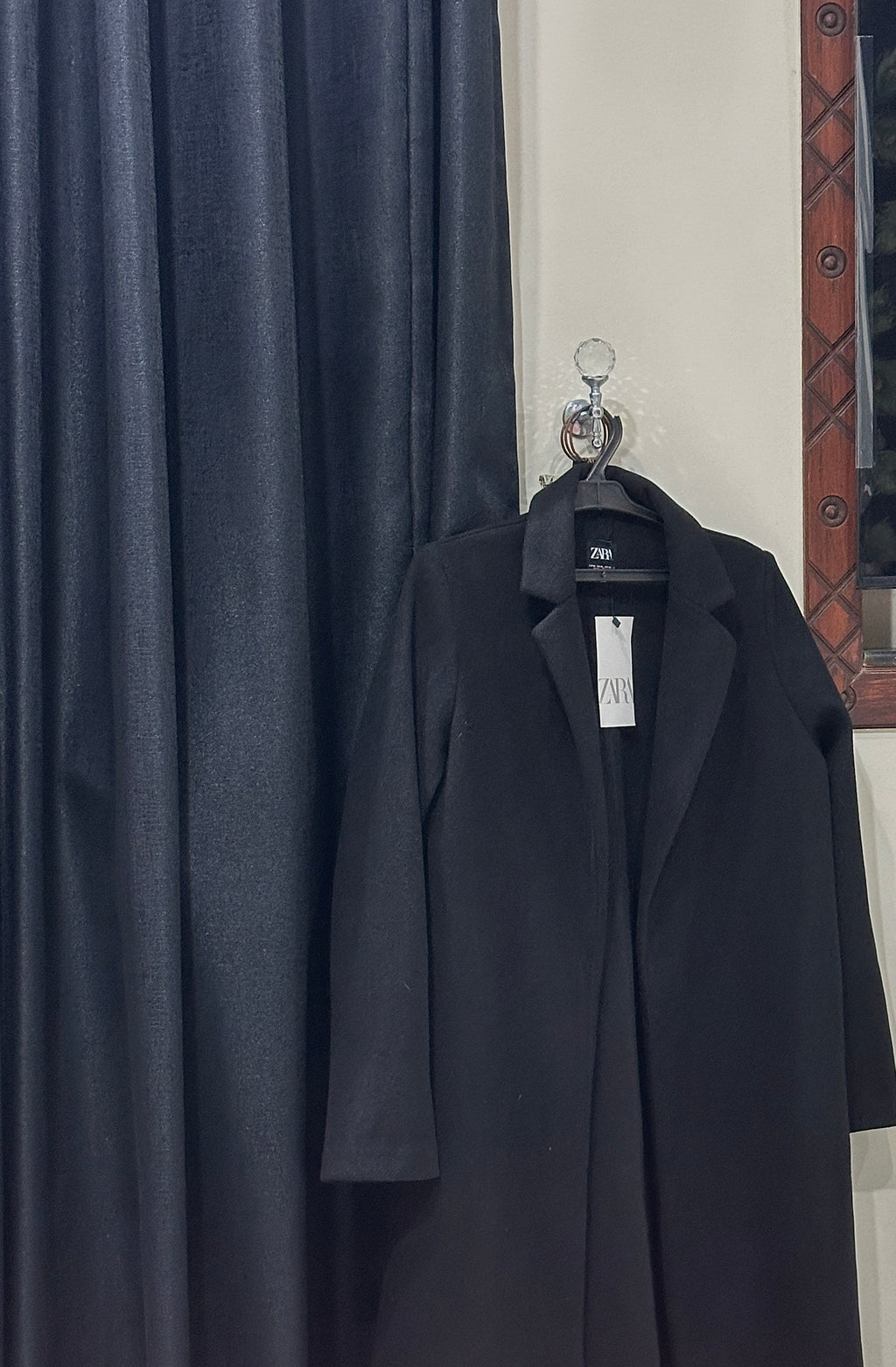 ZARA COLLAR COAT