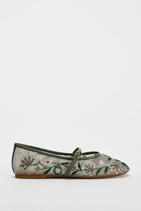 IMPORTED EMBROIDERY BALLERINA
