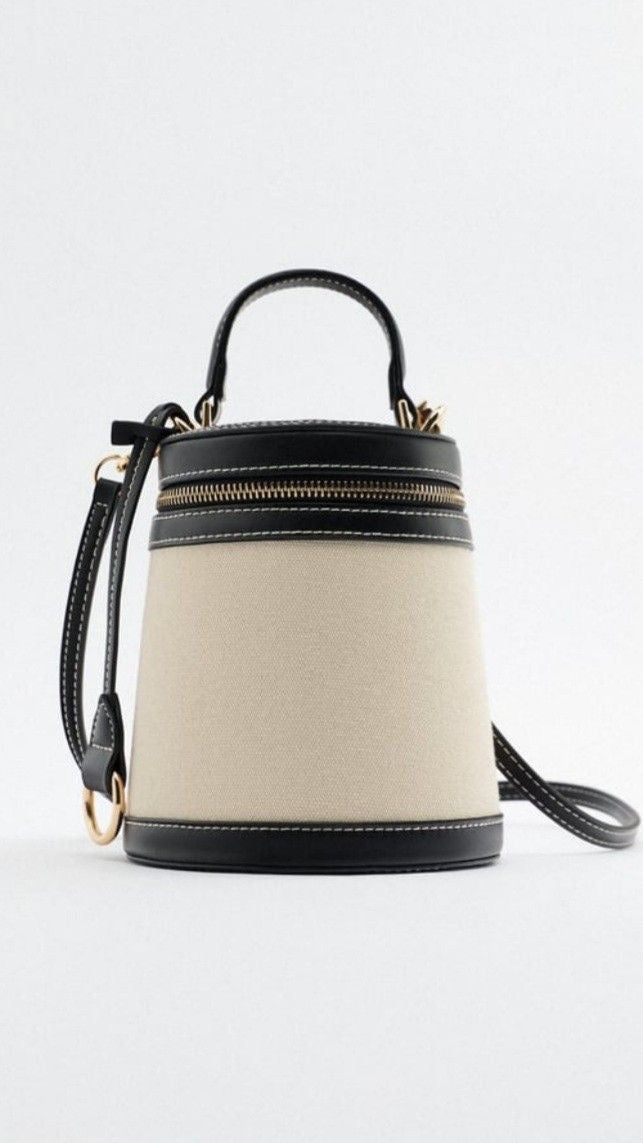 IMPORTED BUCKET CROSSBODY BAG