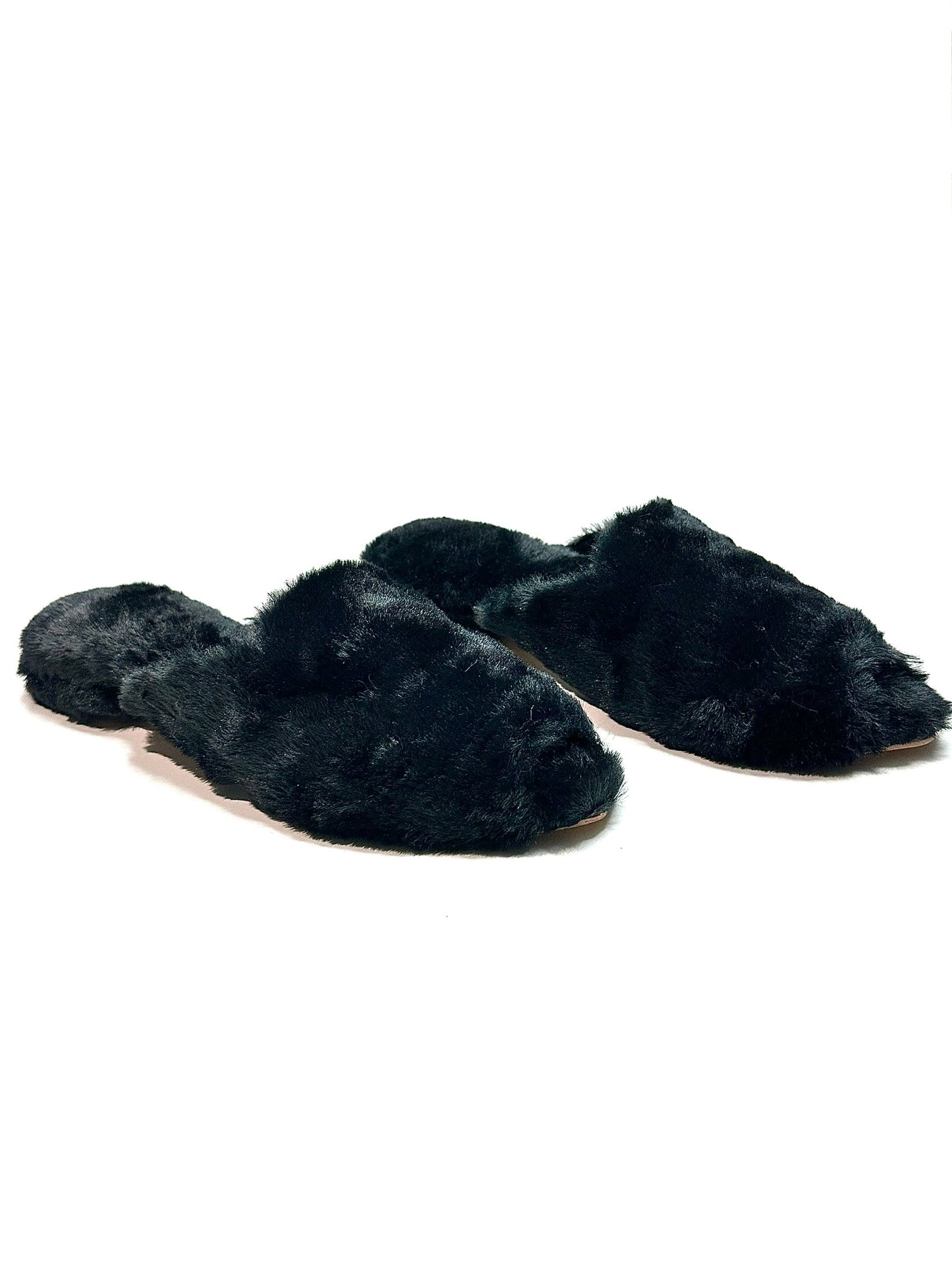 Fur slippers