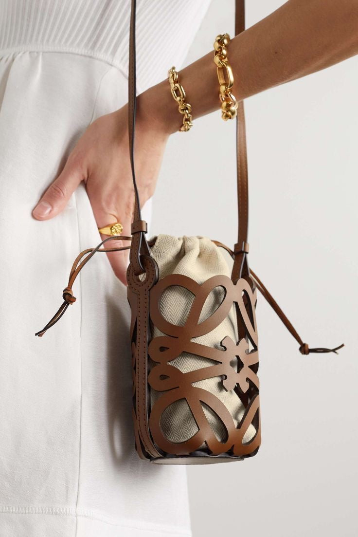 LOEWE-BUCKET-BAG