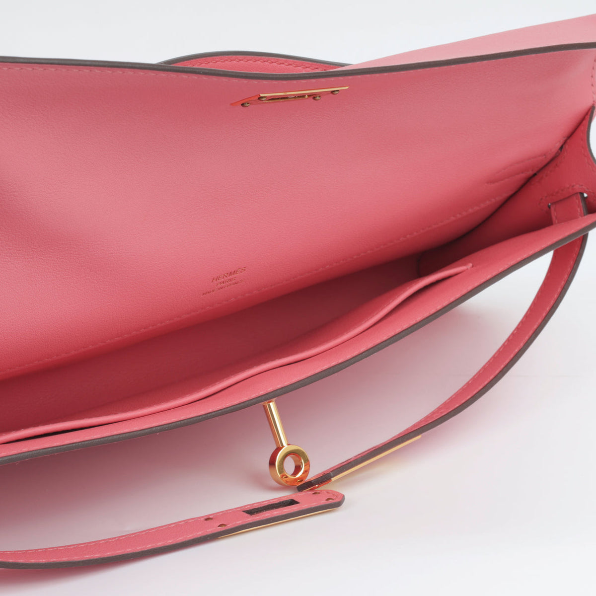 HERMÈS Kelly Cut Clutch - Rose Azalee