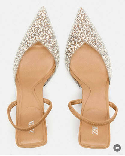 Imported pearls pointed heels