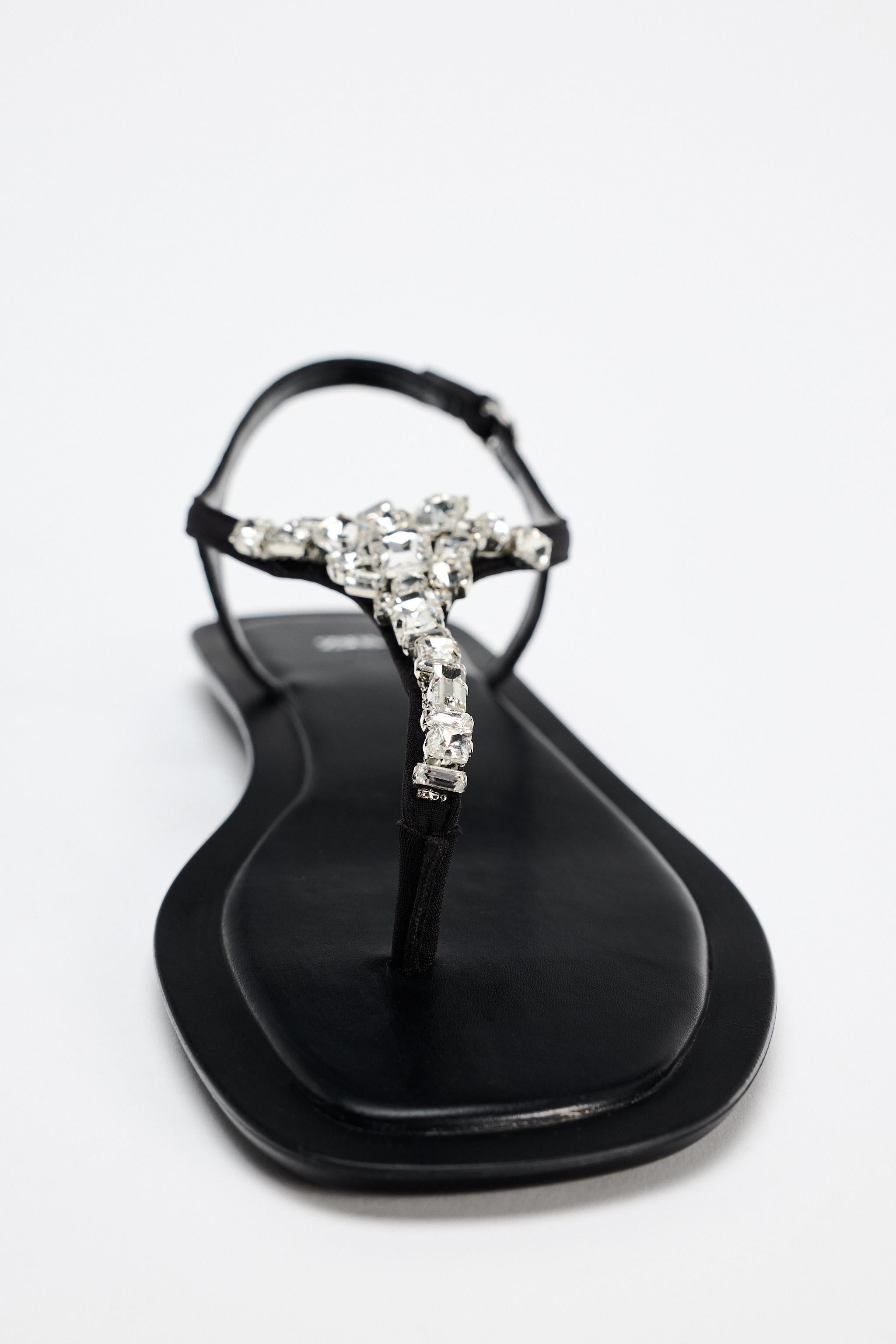 IMPORTED FLAT SANDALS