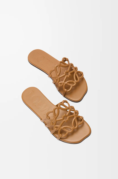 LOEWE-SLIDES