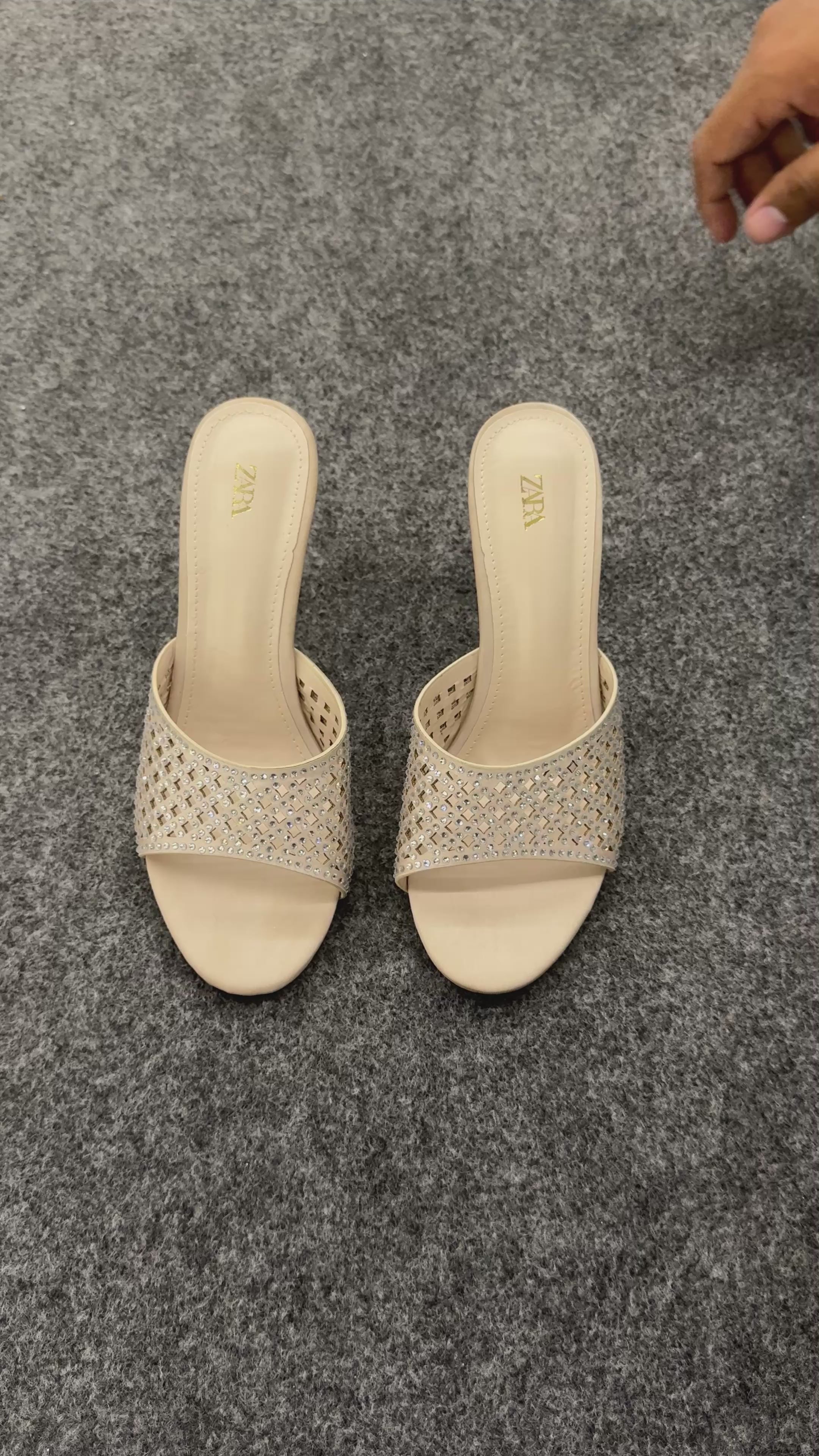 SPARKLY HEELED SANDALS