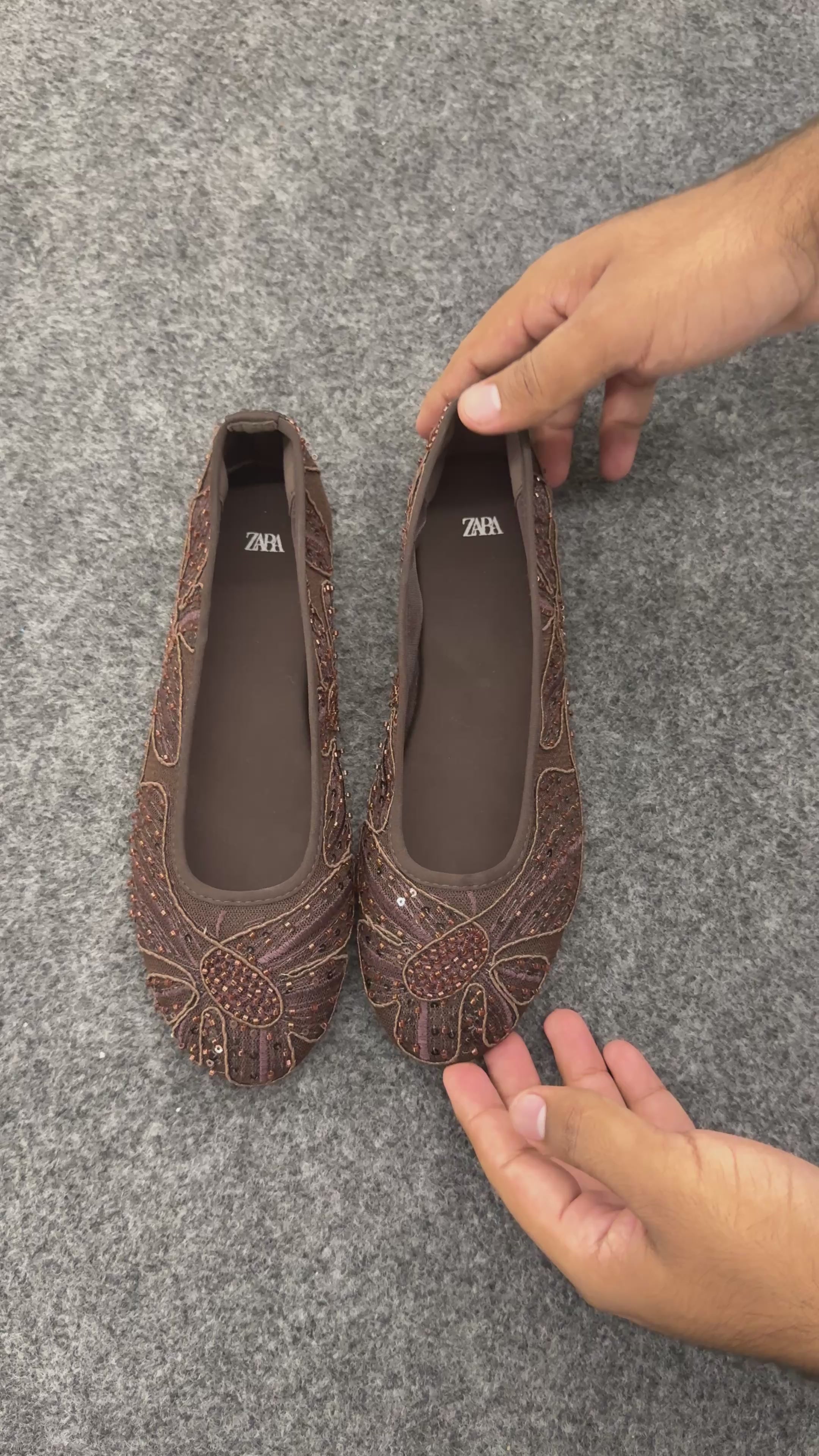 EMBROIDERED MESH BALLET FLATS