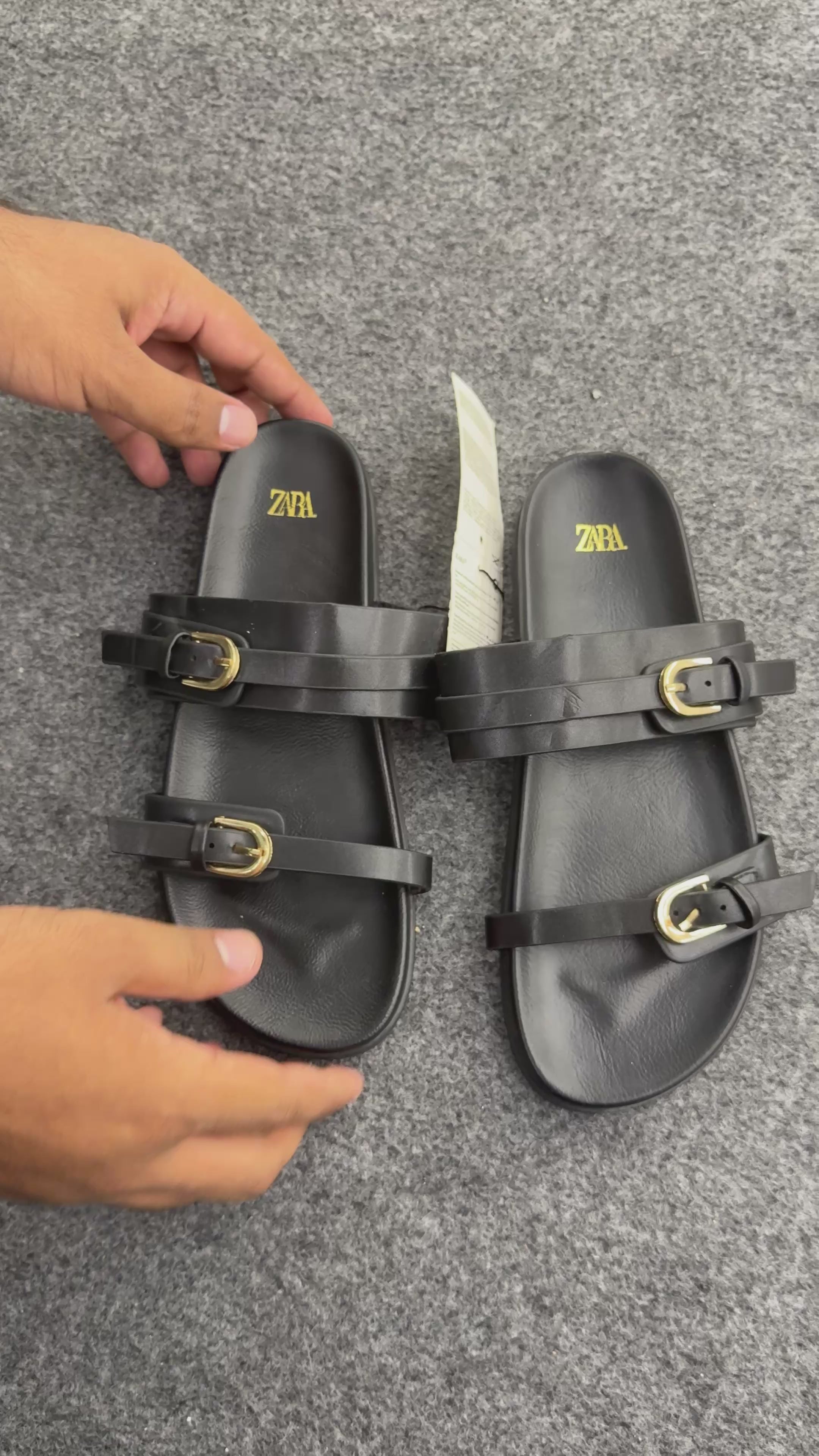 Flat slippers double buckle