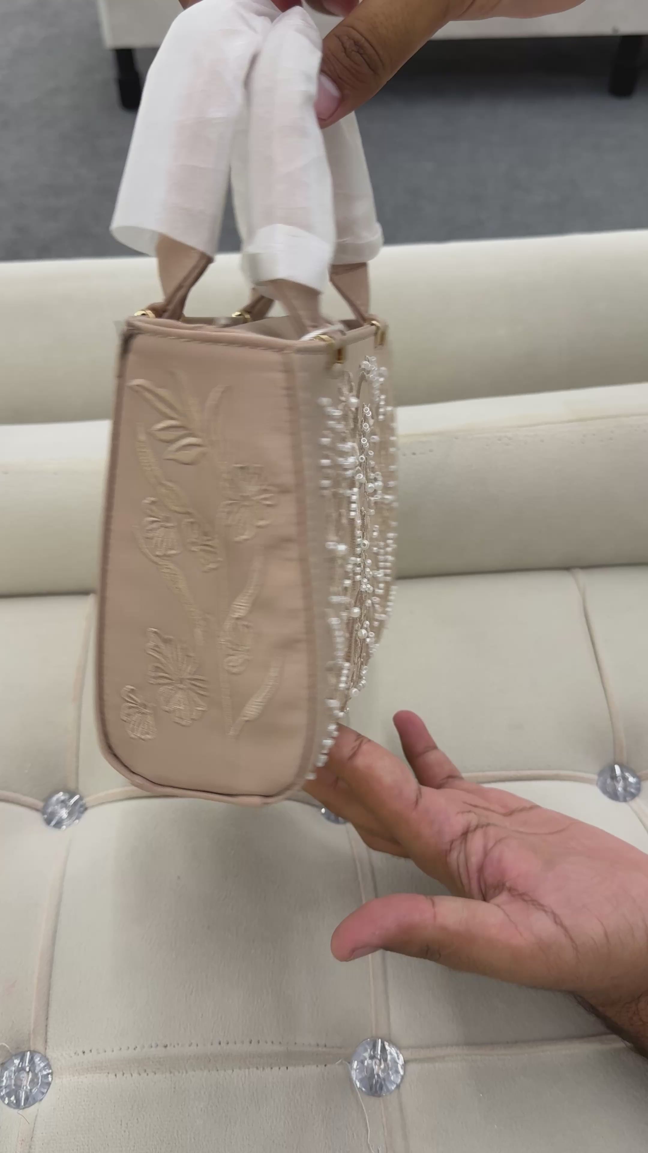 SATIN-EFFECT PEARL HANDBAG