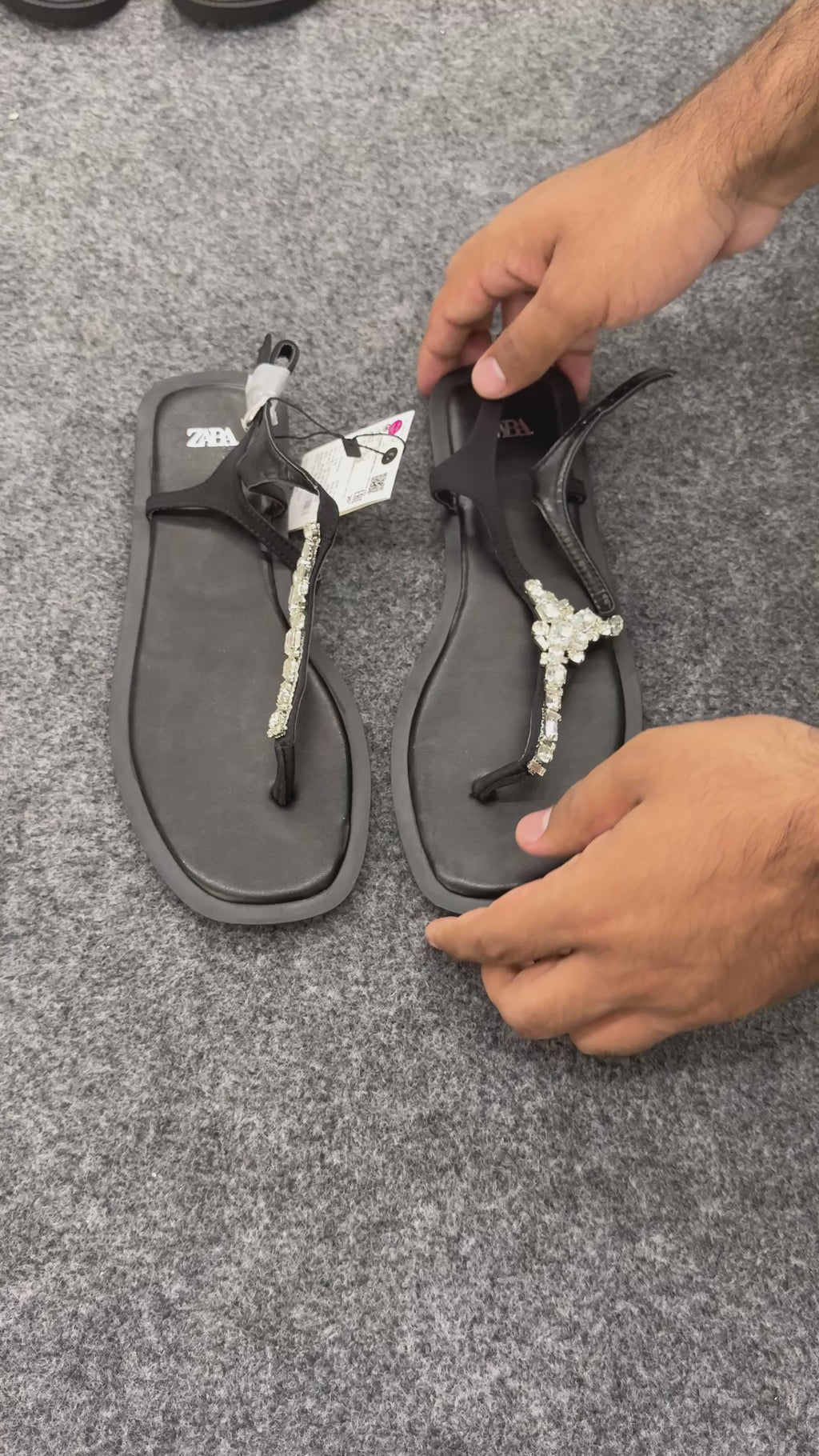 IMPORTED FLAT SANDALS